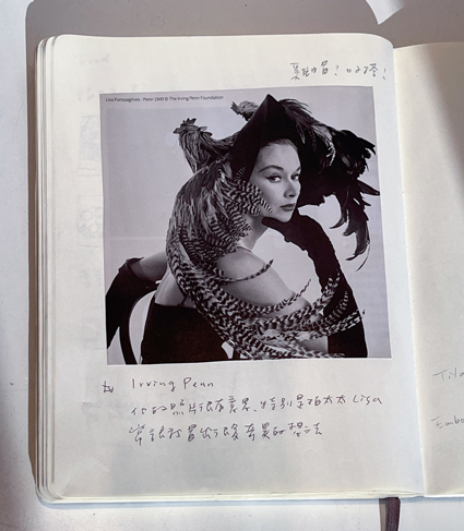 靈感簿裡紀錄了靈感來源與捏塑心得